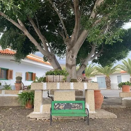 Abuela Carmen Tatil Evi *